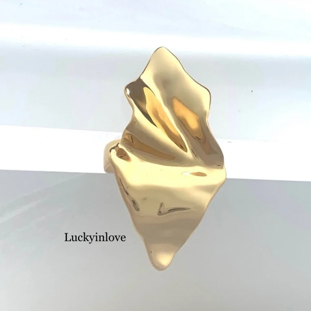 ALEXIS BITTAR Crumpled Metal Graceful Leaf Shaped Sculpted Yellow Gold Ring